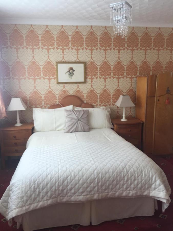 San Michele Guest House Poole Esterno foto