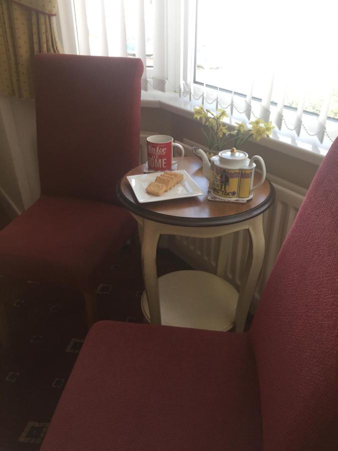San Michele Guest House Poole Esterno foto